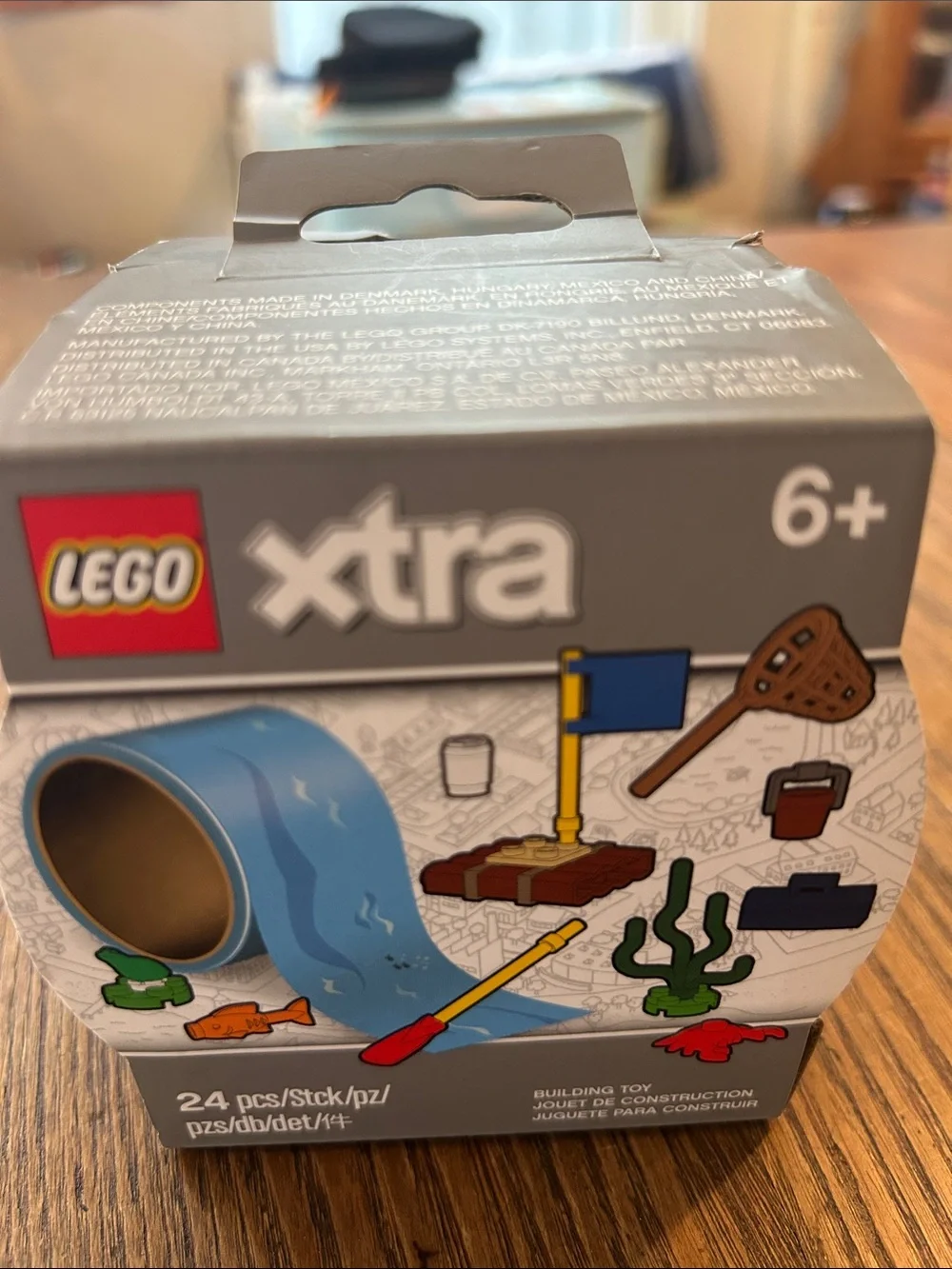 Lego xtra Blue Water Play Accessories Pack with Red Oar and Green Seaweed